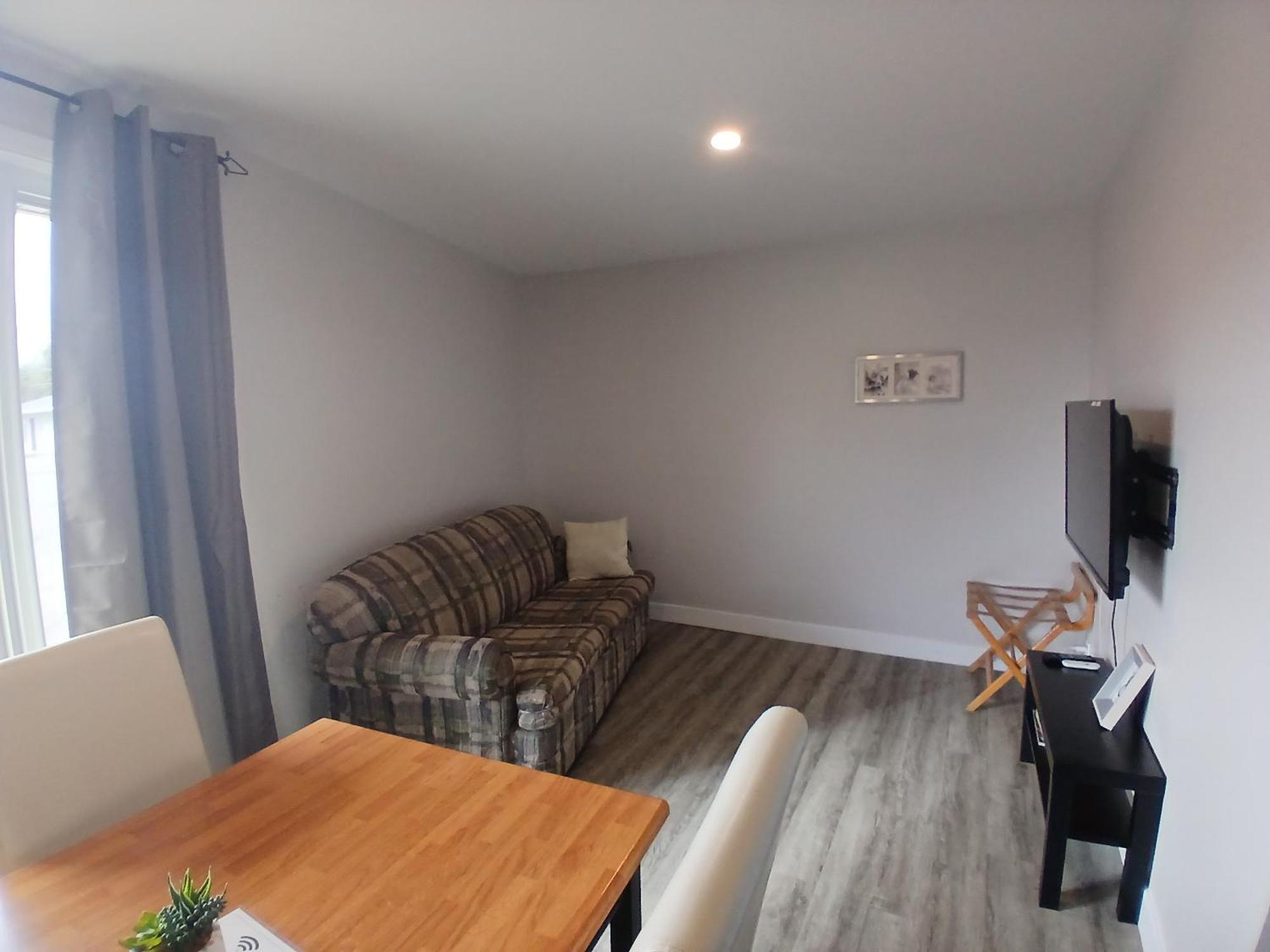 Ferienwohnung Habitations Zenith Sainte-Anne-de-Beaupré Exterior foto